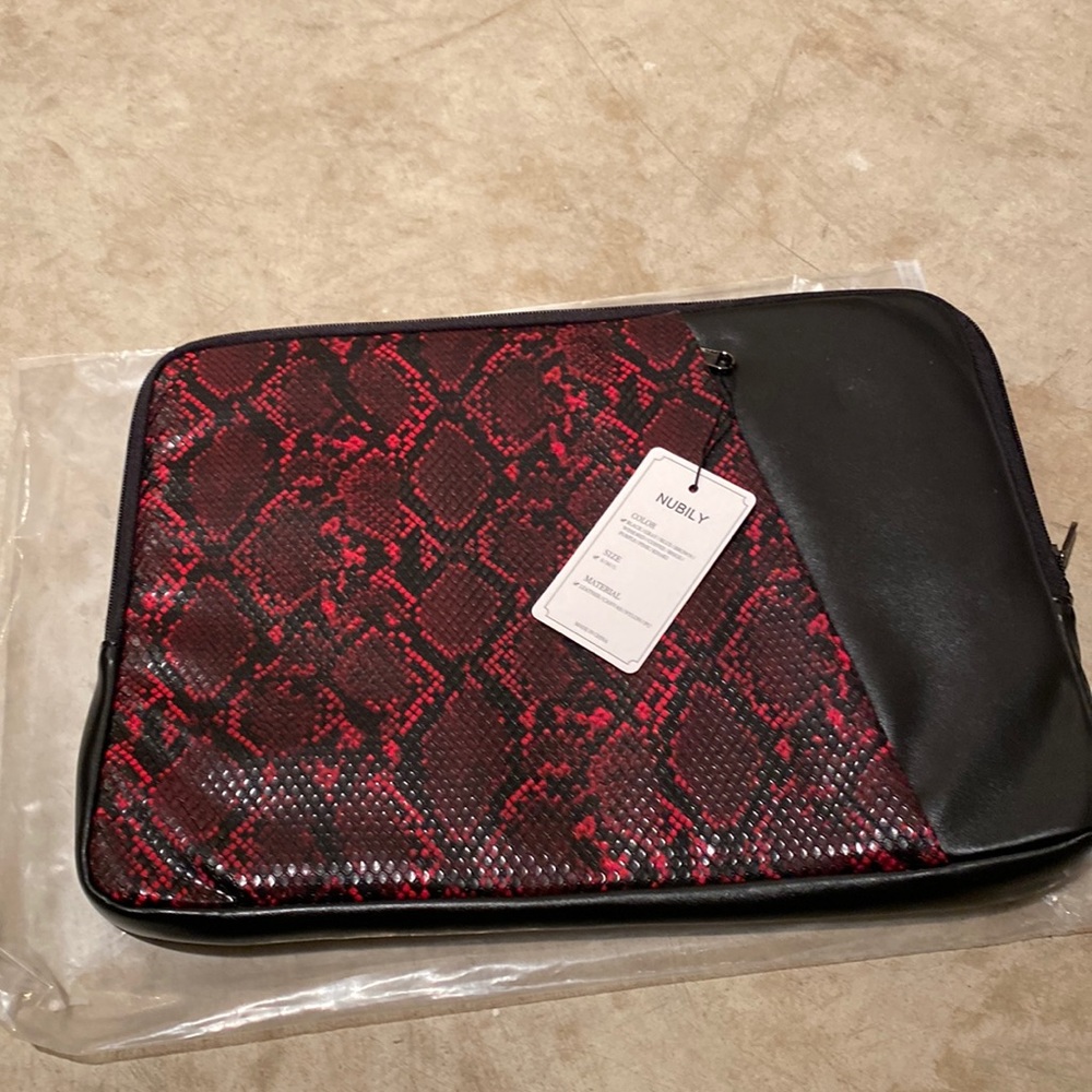 Nubily Laptop Pocket